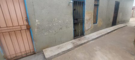 INVESTMENT PROPERTY WITH 9 RENTAL ROOMS at Tembisa 1000322500