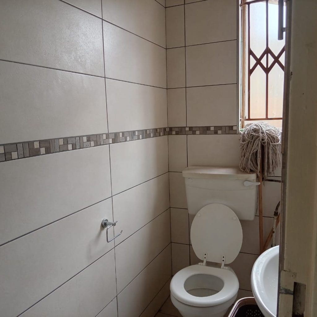 3 BEDROOM HOME – CLAYVILLE, OLIVIA GARDENS 1000322630