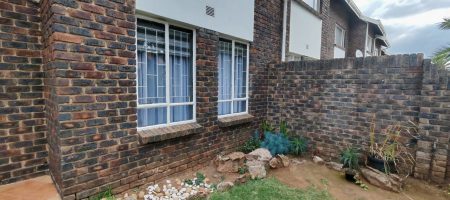 Pristine Double-Storey Duplex For Sale – R890,000 1000329132 copy copy
