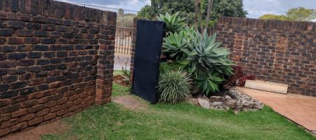 Pristine Double-Storey Duplex For Sale – R890,000 1000329142 copy