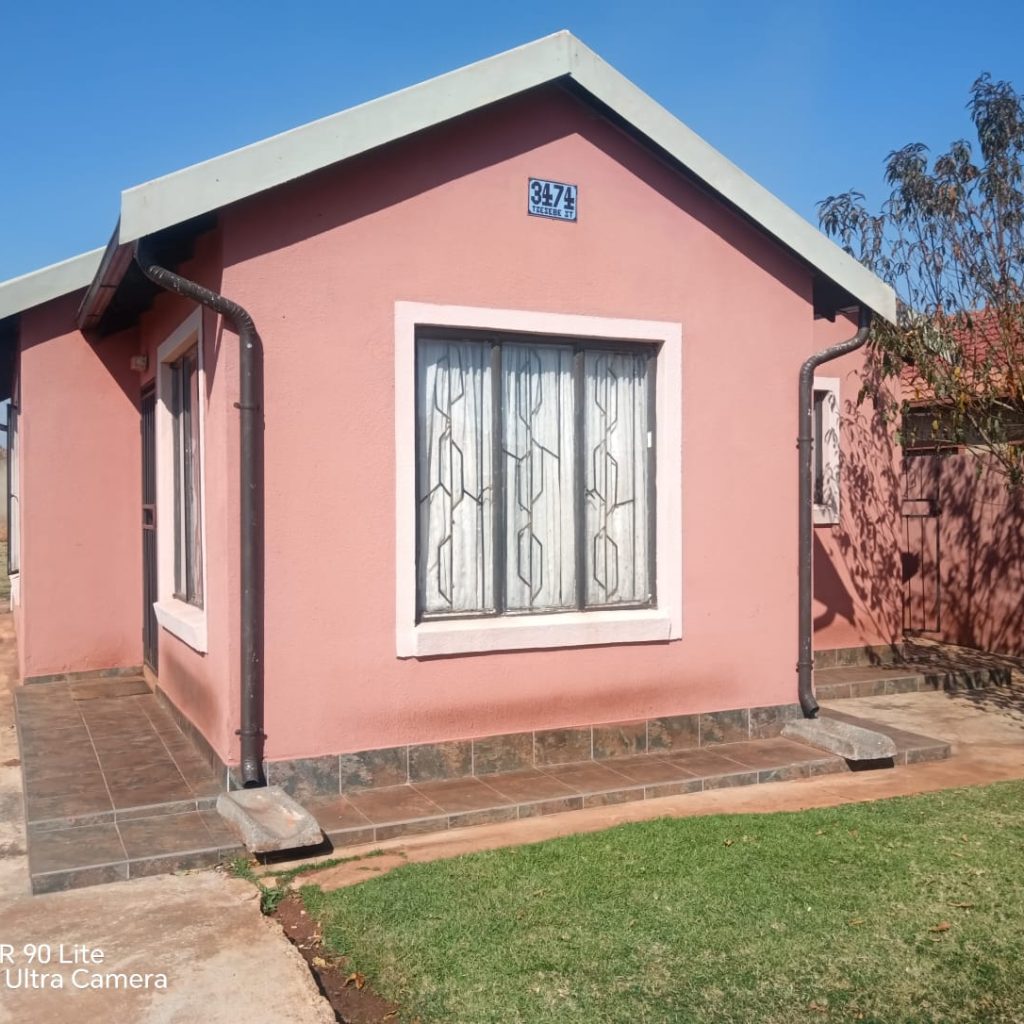 3-BEDROOM HOUSE FOR SALE | DAWN PARK 1000343374