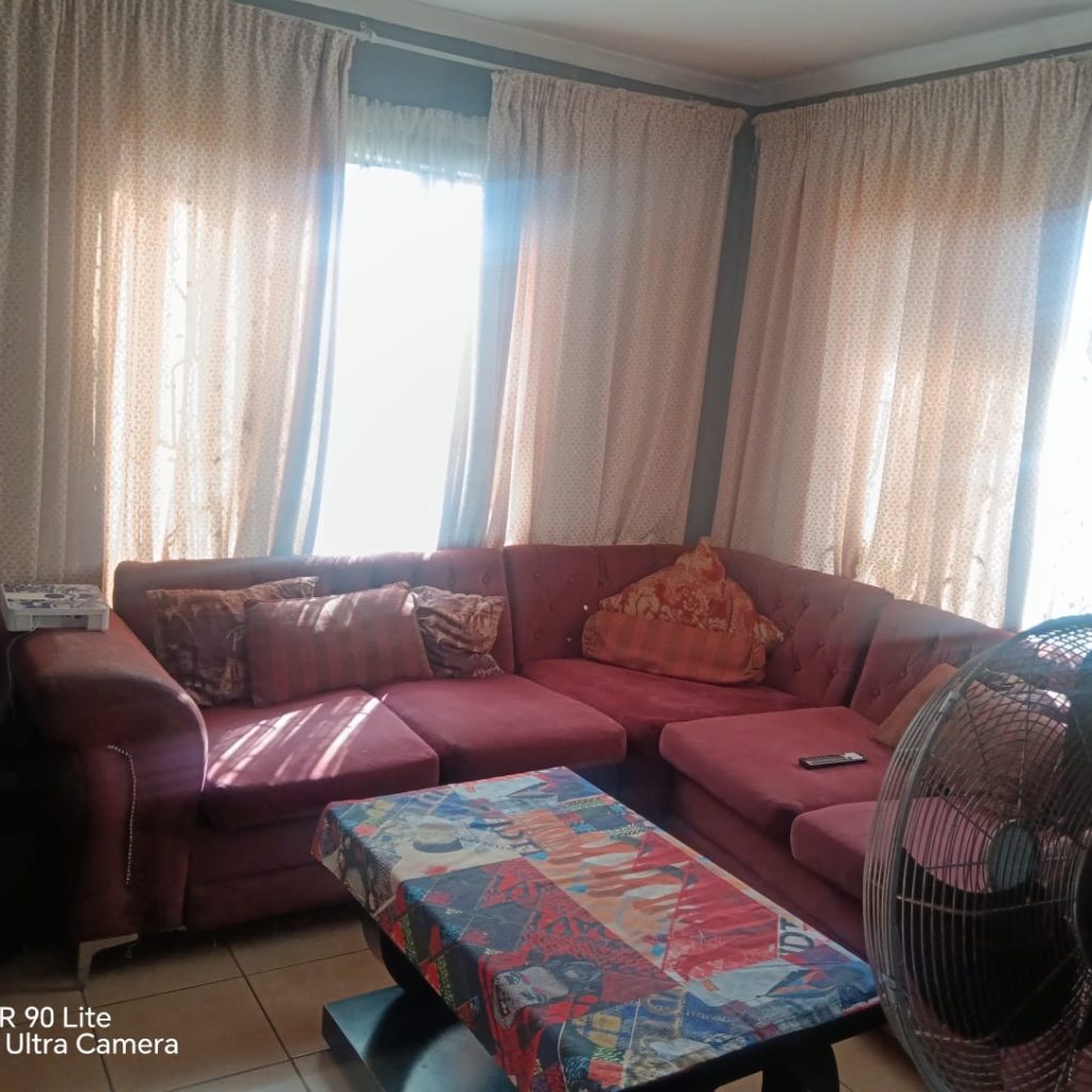 3-BEDROOM HOUSE FOR SALE | DAWN PARK 1000343385