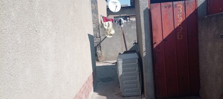 HOUSE WITH RENTAL INCOME POTENTIAL | TEMBISA 1000345067
