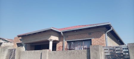 HOUSE WITH RENTAL INCOME POTENTIAL | TEMBISA 1000345073