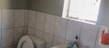 BEAUTIFUL 2-BEDROOM HOUSE FOR SALE | ESTHER PARK, KEMPTON PARK 1000349804