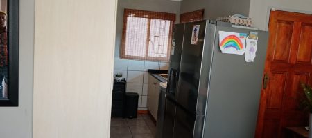 BEAUTIFUL 2-BEDROOM HOUSE FOR SALE | ESTHER PARK, KEMPTON PARK 1000349832