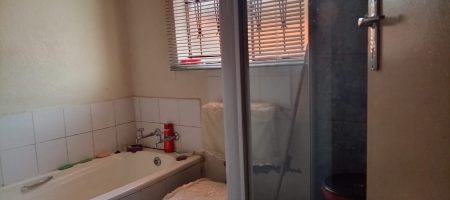NEAT 3-BEDROOM HOME 1000360709