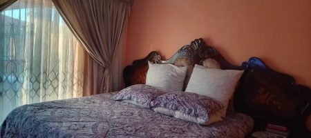 NEAT 3-BEDROOM HOME 1000360731