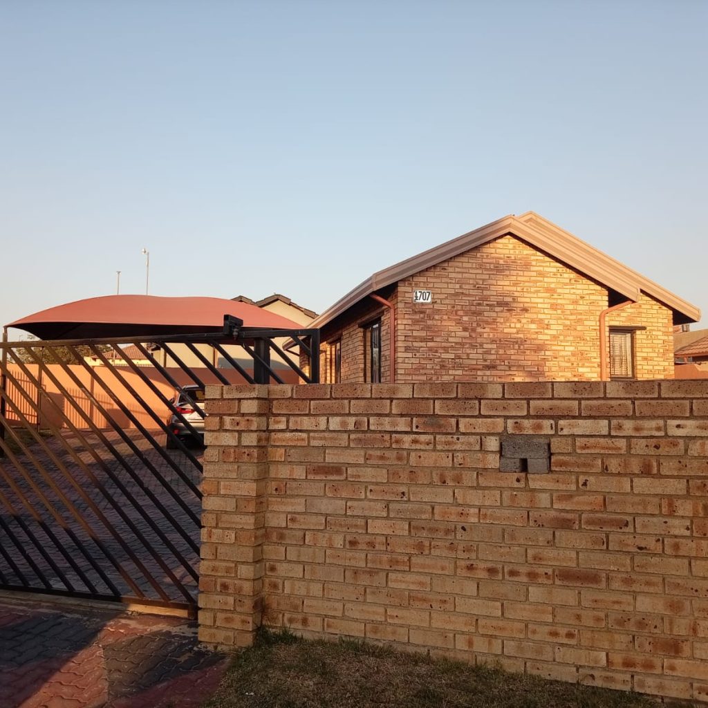 NEAT 3-BEDROOM HOME 1000360742