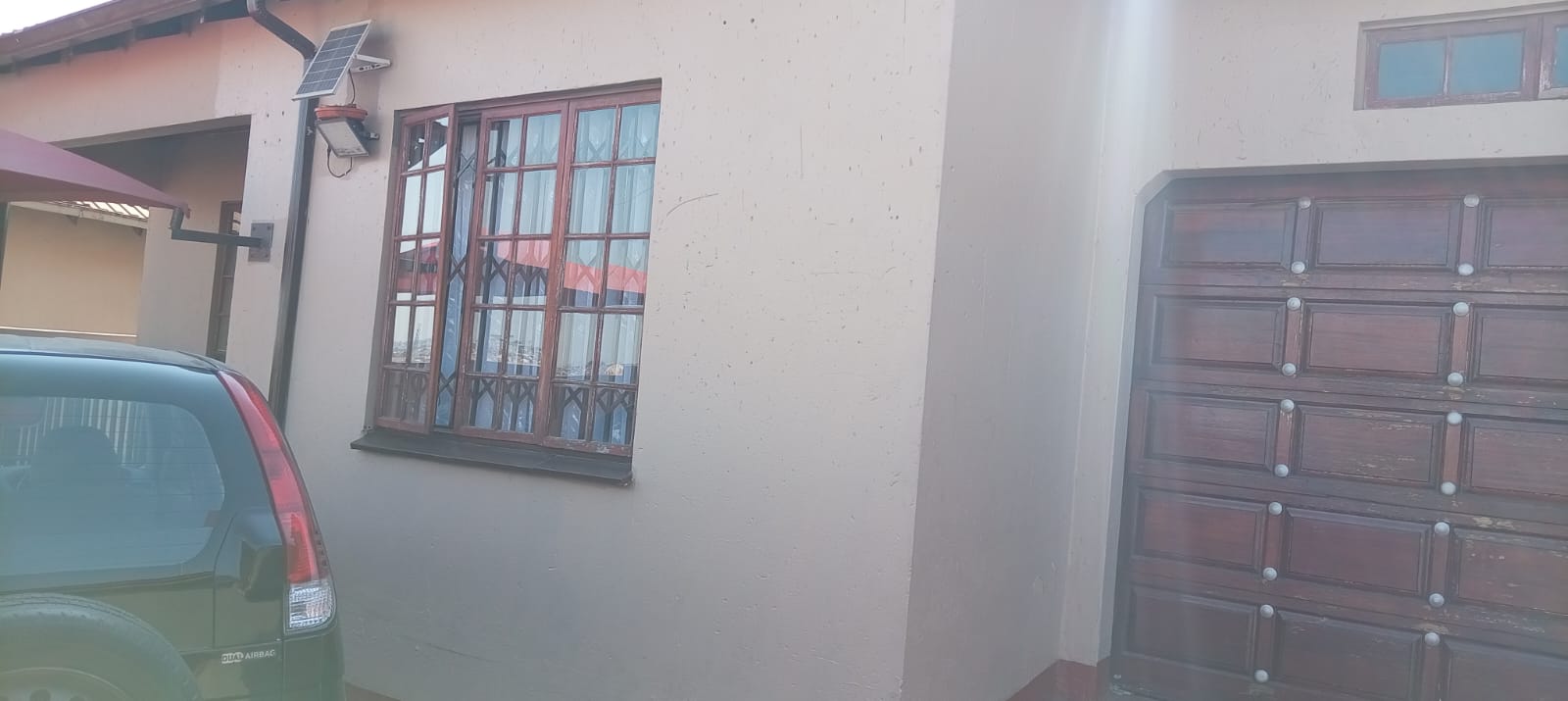 1000374757