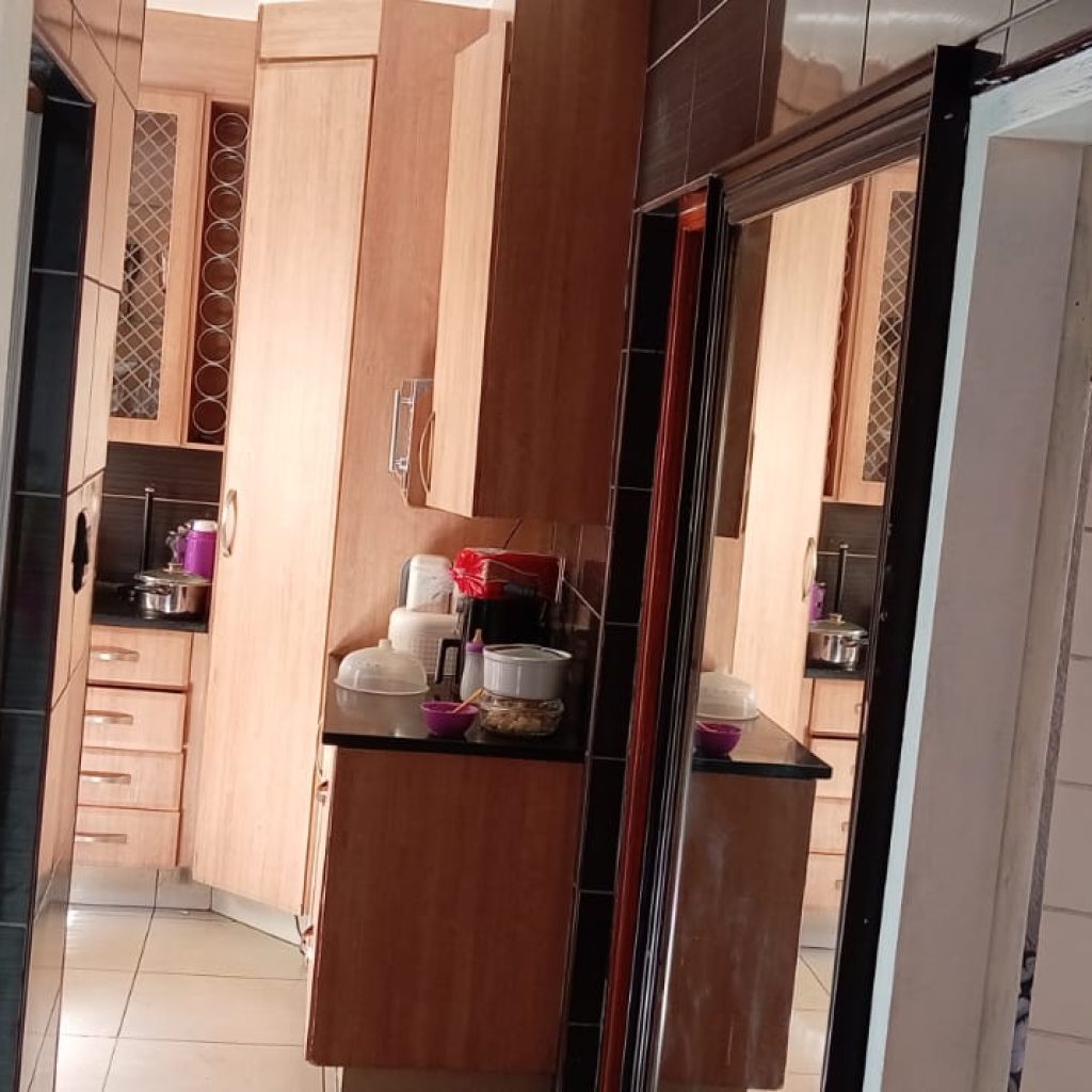 5-Room House in Tembisa - Thafeni Section 1000374760