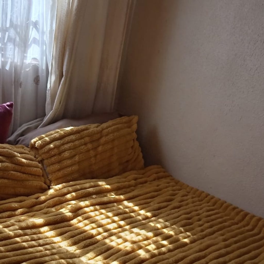 5-Room House in Tembisa - Thafeni Section 1000374762