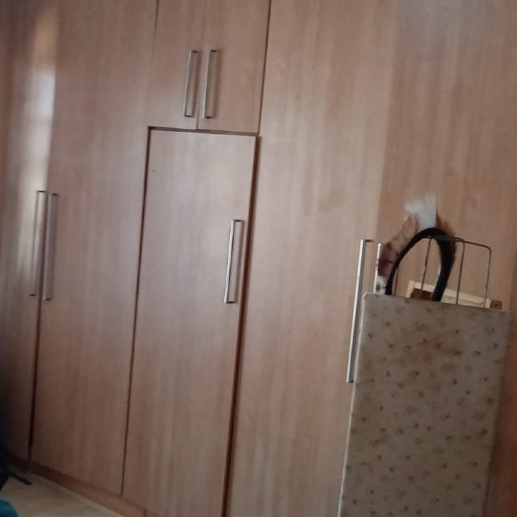 5-Room House in Tembisa - Thafeni Section 1000374767