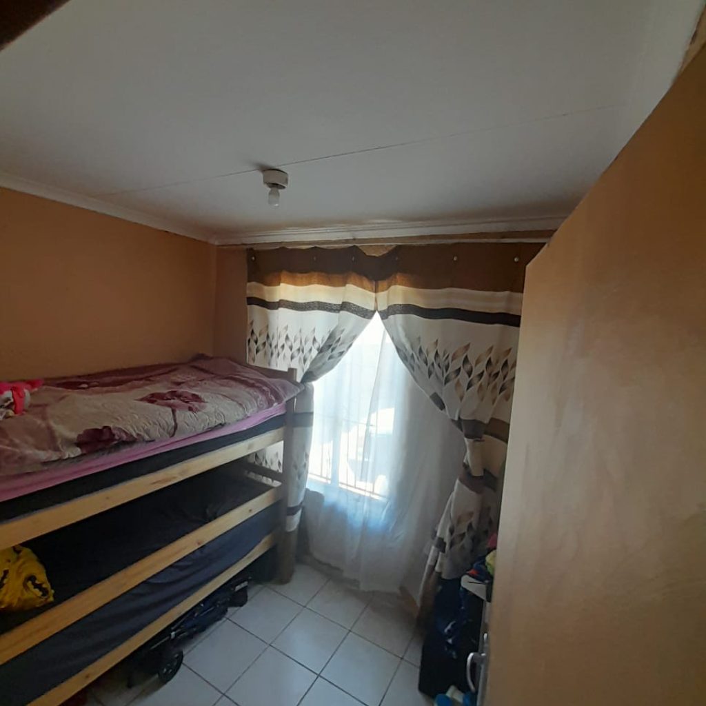 3 BEDROOM HOUSE - Soshanguve 1000376574