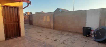 3 BEDROOM HOUSE - Soshanguve 1000376589