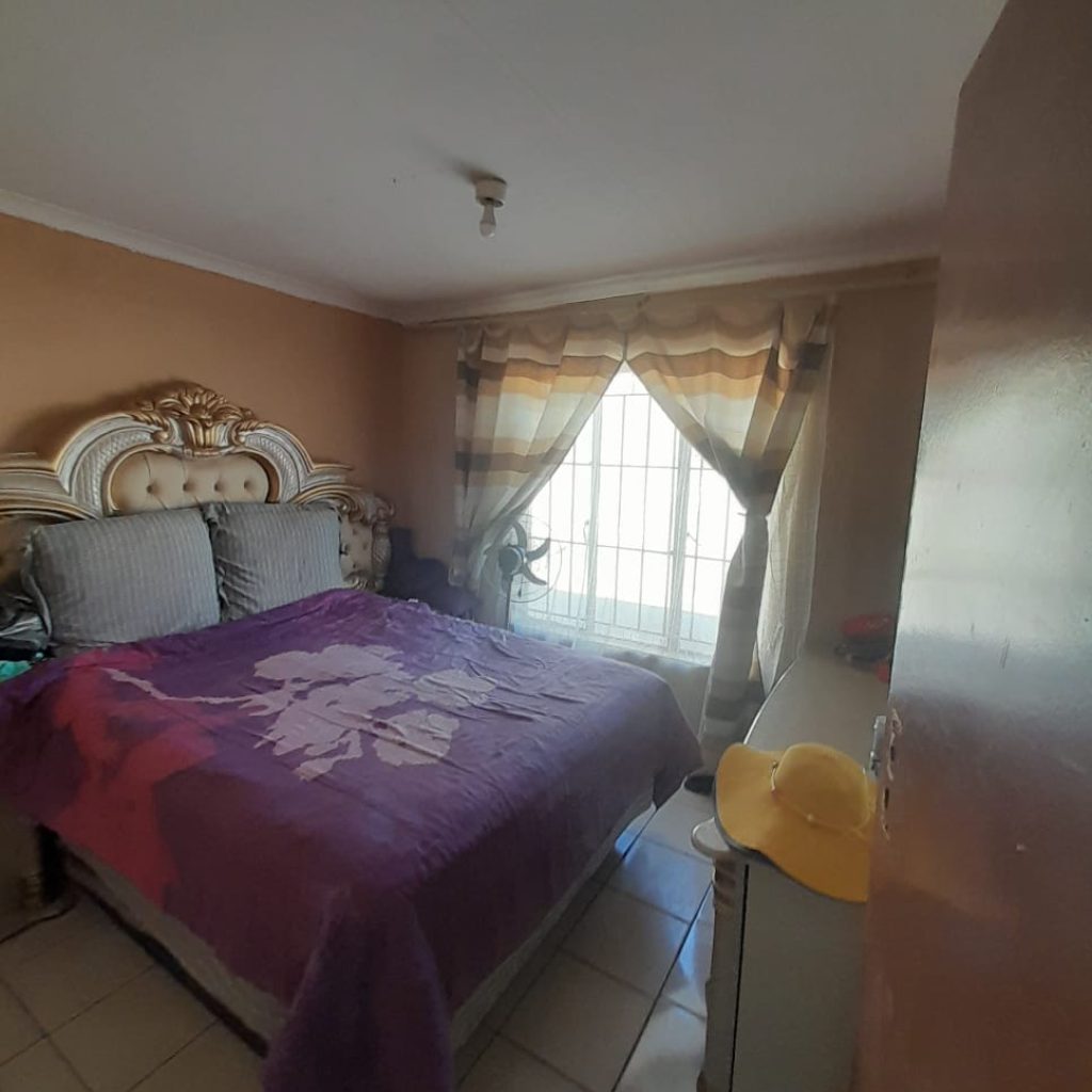 3 BEDROOM HOUSE - Soshanguve 1000376610