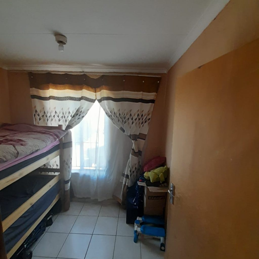 3 BEDROOM HOUSE - Soshanguve 1000376613