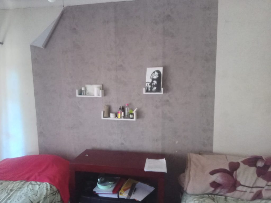 4 BEDROOM FAMILY HOME FOR SALE IN RHODESFIELD, KEMPTON PARK – WITH INCOME-GENERATING COTTAGE, POOL & LAPA 1000408113
