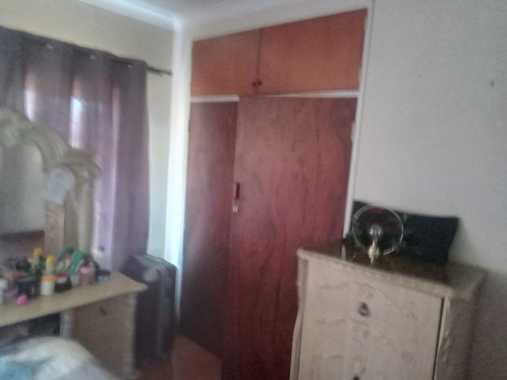 4 BEDROOM FAMILY HOME FOR SALE IN RHODESFIELD, KEMPTON PARK – WITH INCOME-GENERATING COTTAGE, POOL & LAPA 1000408122