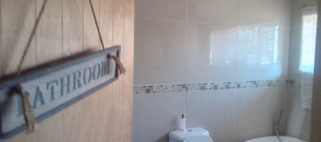 4 BEDROOM FAMILY HOME FOR SALE IN RHODESFIELD, KEMPTON PARK – WITH INCOME-GENERATING COTTAGE, POOL & LAPA 1000408124