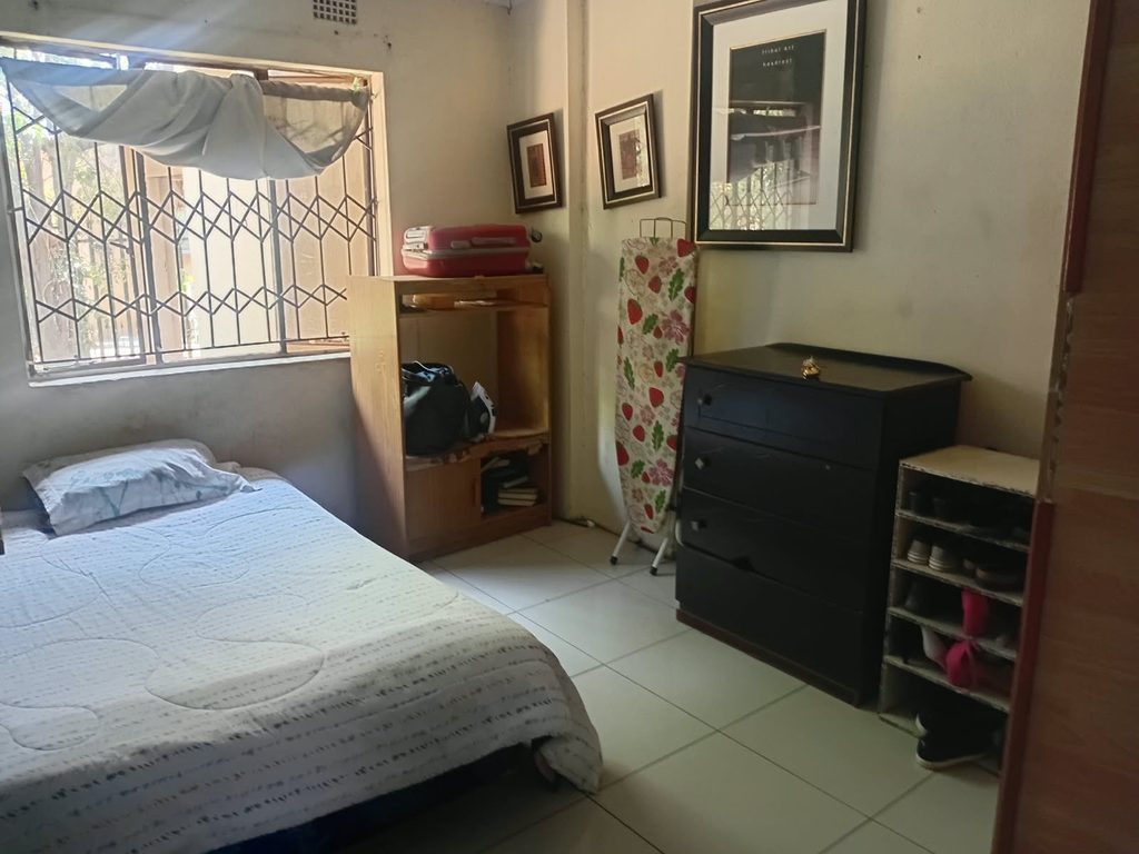 STUNNING 4-BEDROOM FAMILY HOME FOR SALE | NORKEM PARK | R1,360,000 1000422019