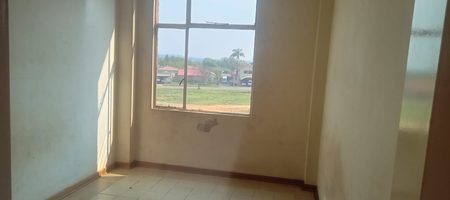 NEAT 2-BEDROOM VILLA FOR SALE | EDZEEN VILLA, KEMPTON PARK | R550,000 1000425228
