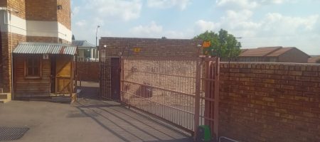 2-BEDROOM APARTMENT FOR SALE IN THE HEIGHTS COMPLEX, CROYDON – asking price R700 000.00 1000430177