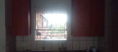2-BEDROOM APARTMENT FOR SALE IN THE HEIGHTS COMPLEX, CROYDON – asking price R700 000.00 1000430197