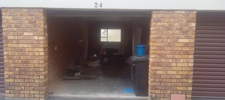 2-BEDROOM APARTMENT FOR SALE IN THE HEIGHTS COMPLEX, CROYDON – asking price R700 000.00 1000430207