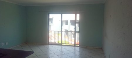 2-BEDROOM APARTMENT FOR SALE IN THE HEIGHTS COMPLEX, CROYDON – asking price R700 000.00 1000430231