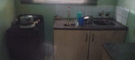 1 FLAT FOR SALE IN EMMARINA, KEMPTON PARK – R300,000 1000431225