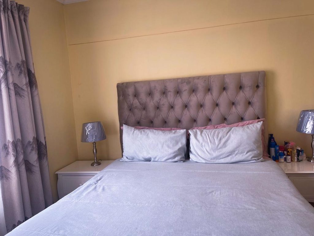 2 BEDROOM APARTMENT FOR SALE IN LILYFIELD COMPLEX, NOORDWYK, MIDRAND 1000431697