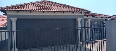 3 BEDROOM FAMILY HOME FOR SALE – R1,550,000 img 20260926 wa0034